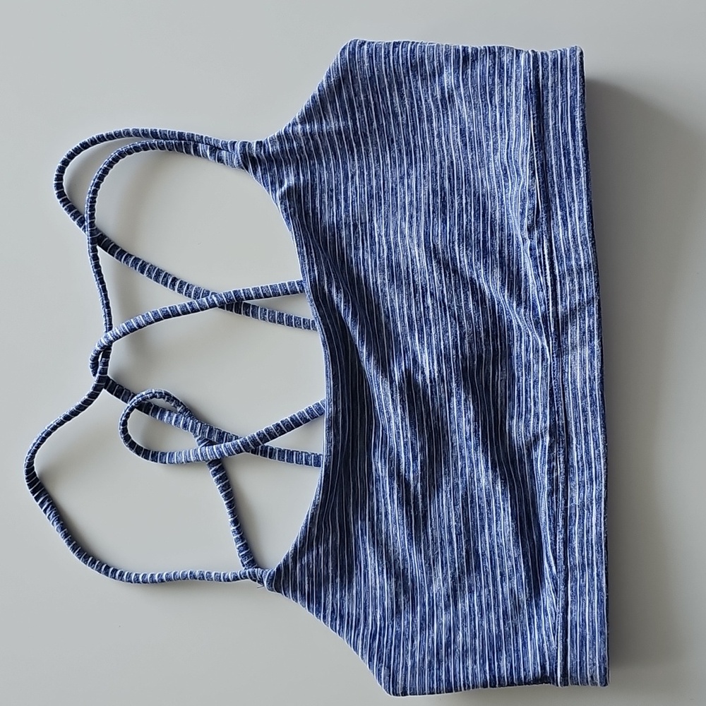 GAPfit sport bra